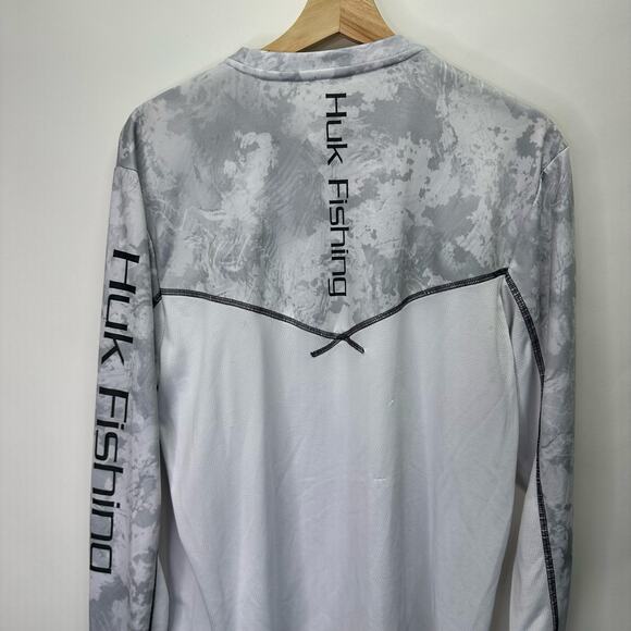 Huk Performace Fabrics Gray and White Camo Long Sleeve Fishing Shirt Mens Small - Picture 3 of 12
